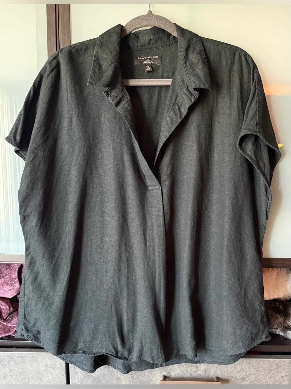 Banana Republic Linen Black Top Size XL